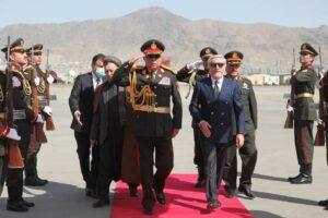 Dostum returns to Kabul with call for political unity