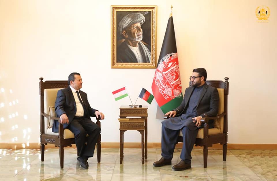 مقامات افغانستان و تاجکستان روى مهمترين مسايل دو کشور گفتگو کردند