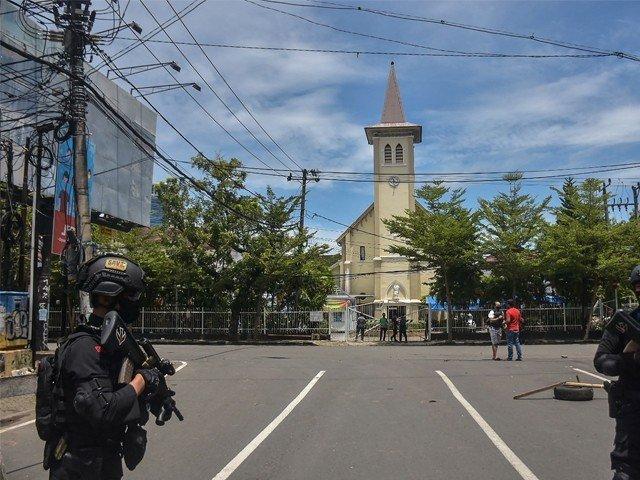 Suicide attacks on Indonesian Church leave 20 worshipers injured