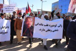 دروازۀ مقام ولايت غور پس از ٨ روز به روى مراجعين باز گرديد
