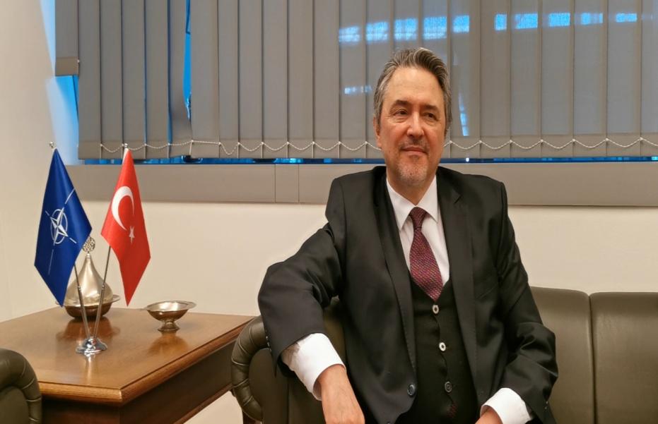 سفیرترکیه درناتو : موفقیت نشست ترکیه  نیازمند همکاری، تمامی بازیگران کلیدی منطقه‌یی و جهانی می باشد