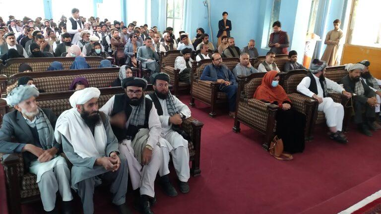   “ځینو سیاسیونو د حکومت د تخریب هڅې پيل کړې دي”