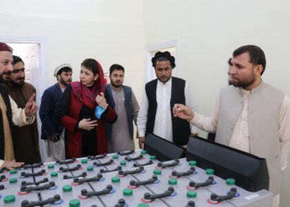 ننګرهار کې د ٤،٤ ميليونه ډالرو په لګښت د برېښنا دوه پروژې پرانيستل شوې