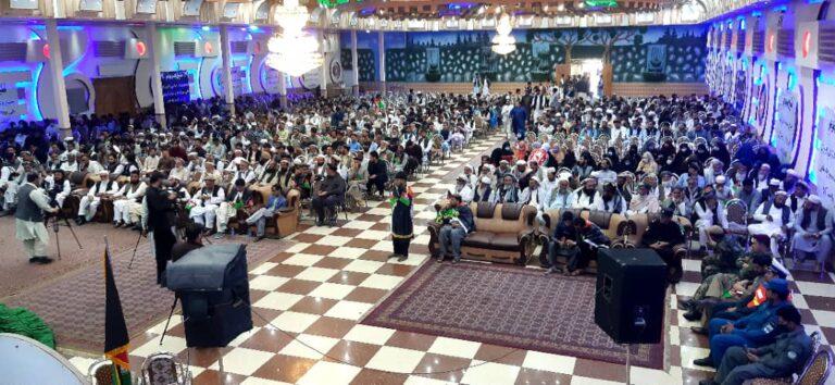 د ختيځو ولايتونو قومي مشران: سولې خبرو کې د افغان پوځ پر سر معامله نه منو