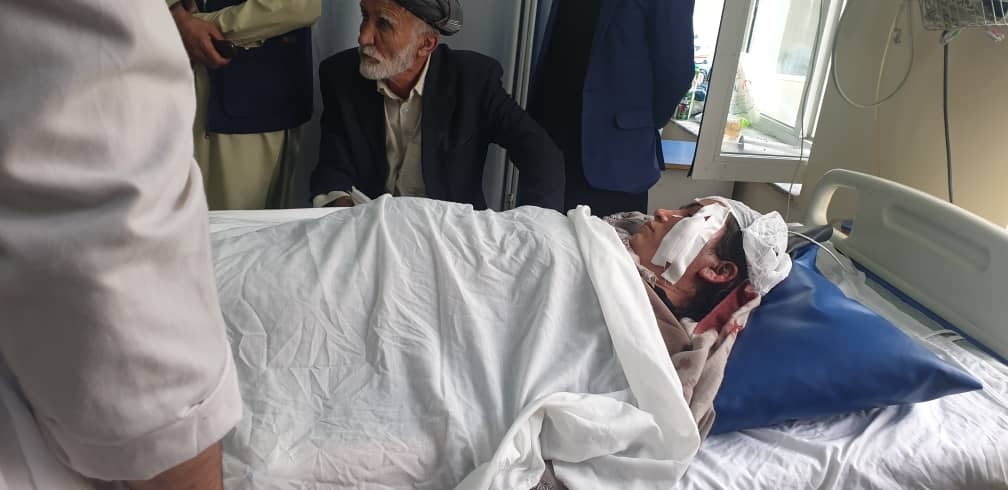 یک عضو شورای ولایتی بدخشان با پنج تن دیگر در انفجارماین زخمی شدند