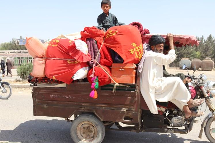 Ongoing war displaces 40,000 families in Helmand