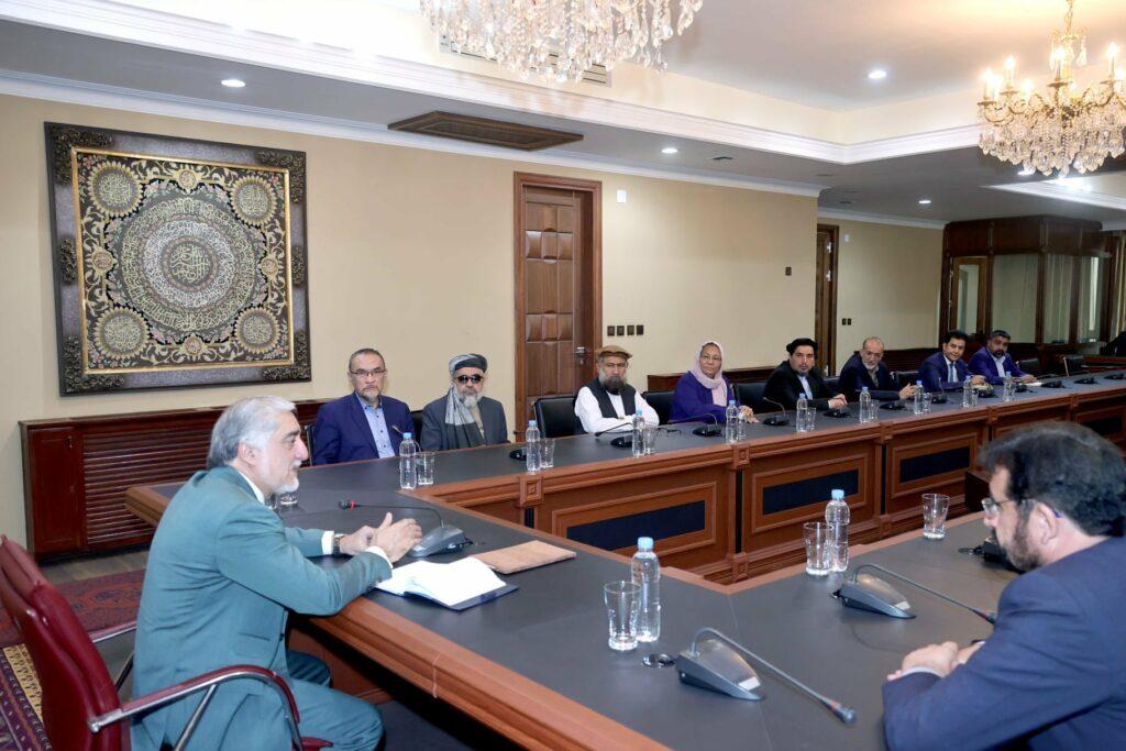 تيم مذاکره کنندۀ دولت: طالبان حاضر نيستند روی موارد اختلافی بحث کنند