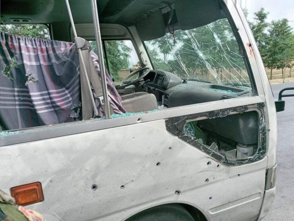 4 people killed, 11 injured in blast on university bus
