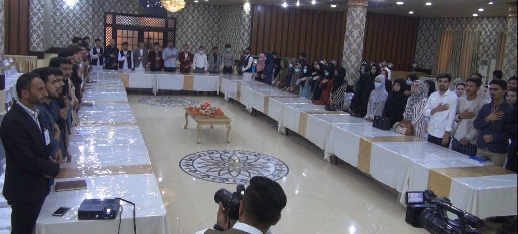 بلخ ځوانان: قطر کې د سولې ځنډېدلې خبرې دې بېرته پيل شي