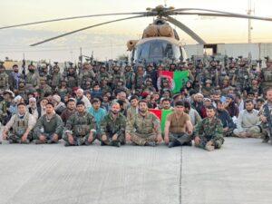 کومانډویانو بغلان کې د طالبانو له یوه زندانه ۶۲ کسان خوشي کړي