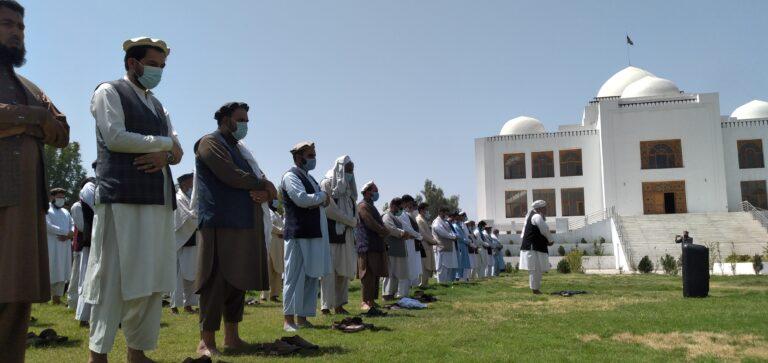په ننګرهار کې د عثمان کاکړ غايبانه جنازه وشوه
