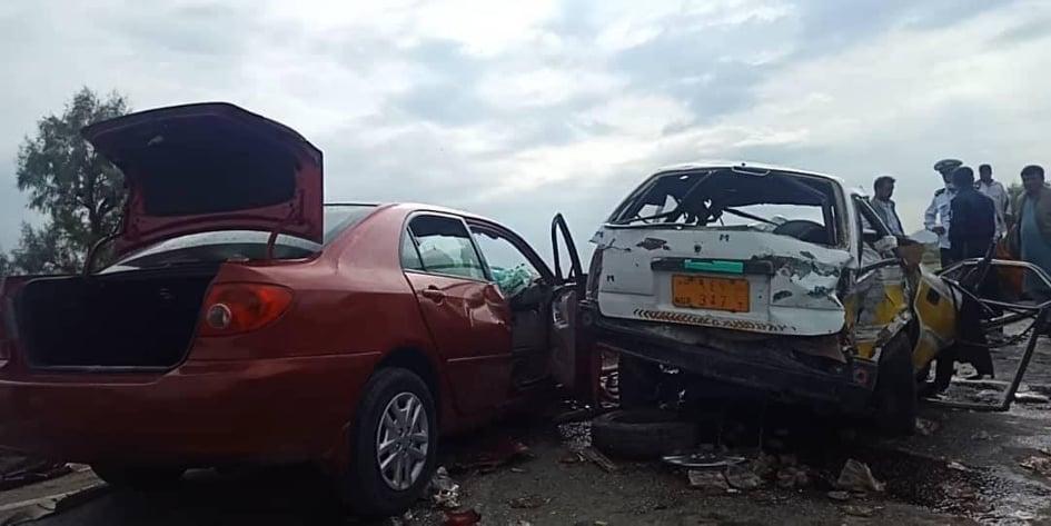 به اثر حوادث ترافیکی در شاهراه کابل- جلال آباد ۳۸ تن کشته و زخمی شدند