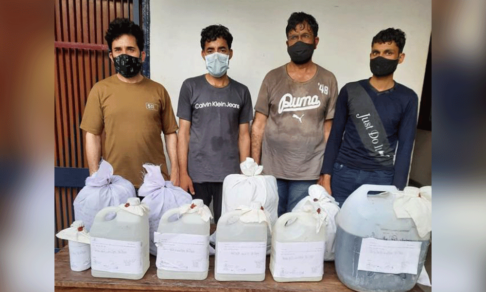 4 Afghans detained with 17kg of heroin in India