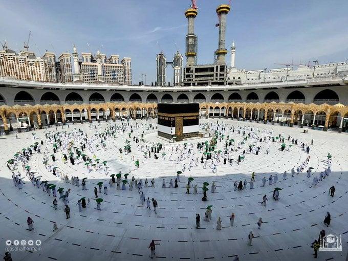 Saudi Arabia launches e-visa app for Umrah pilgrims