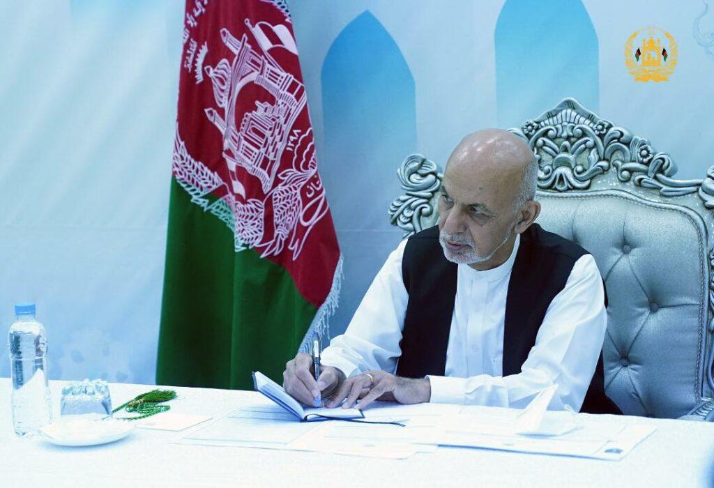 Foreign aid to fade away if corruption not curtailed: Ghani