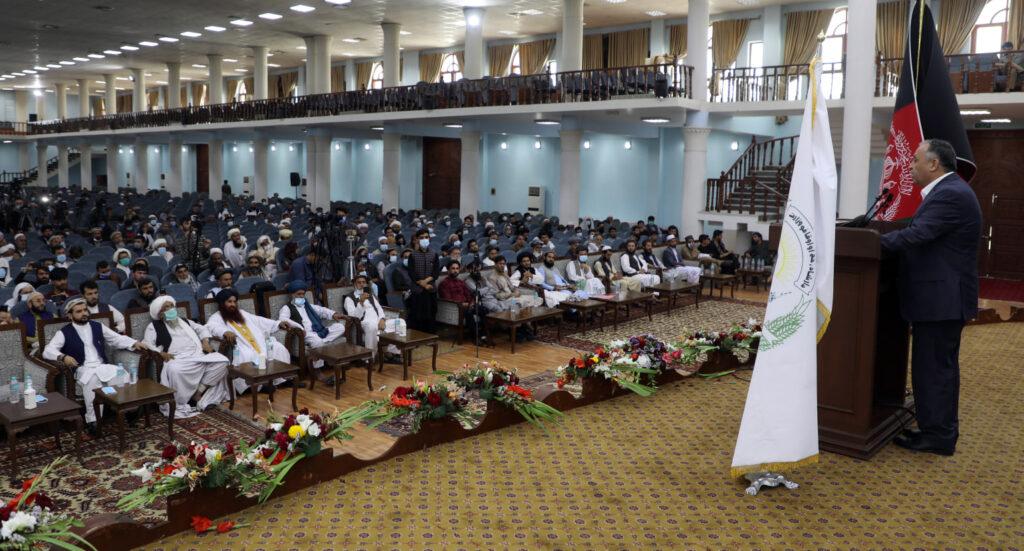 Religious scholars call on Taliban to end fighting, reconcile