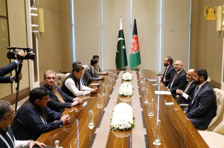 Ghani, Imran meet in Tashkent