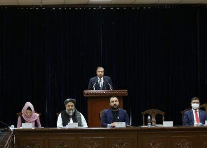 سخنرانان یک نشست: رسانه ها پیام دهندۀ صلح باشند و آزادی بیان حفظ شود