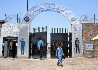 1 inmate killed, 10 injured in Kandahar prison clash