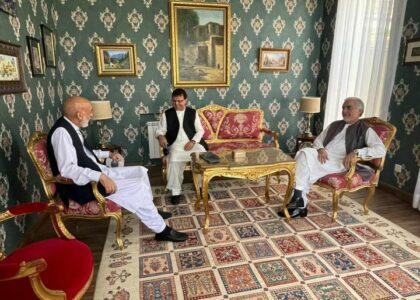 Karzai, Abdullah, Zakhelwal confer on current situation