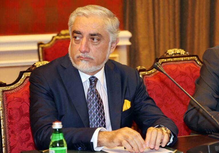 عبدالله: طرح دولت افغانستان را برای بیرون رفت از بحران به قطر ارایه کردم 