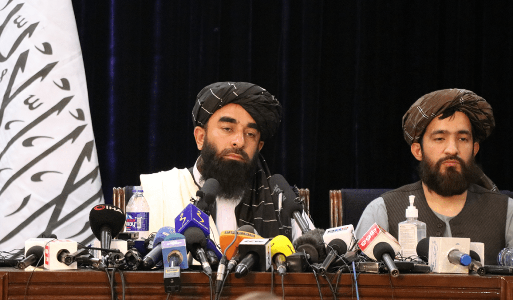 ذبیح الله مجاهد: په افغانستان کې جګړه پای ته رسېدلې