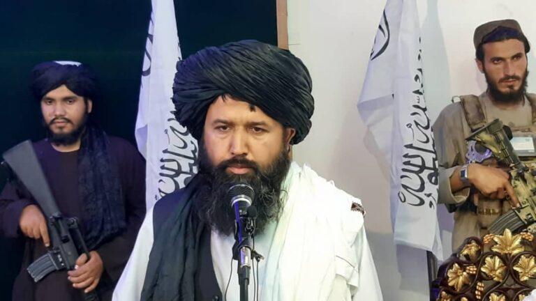 د ننګرهار والي: هېوادوال دې د پخوا په څېر خپلې همکارۍ له دوى سره جاري وساتي