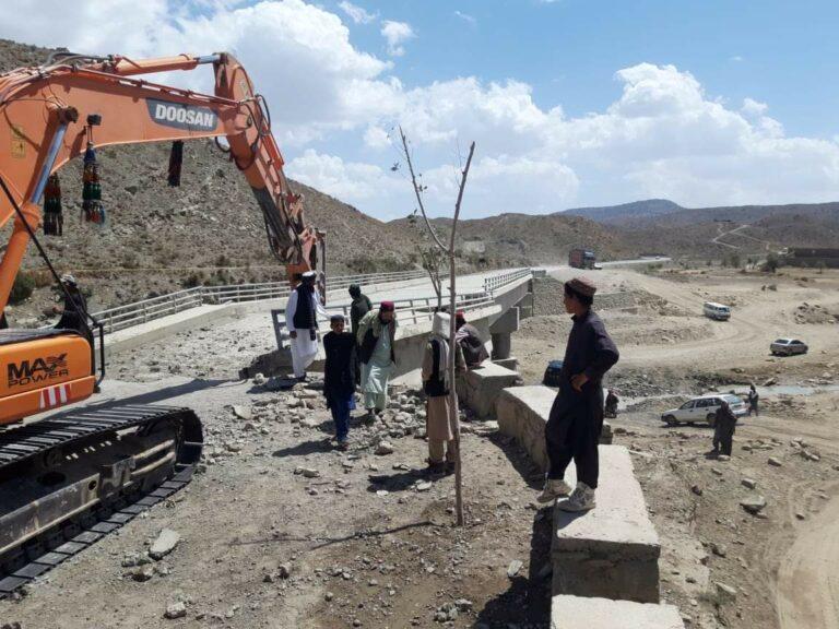 کار بازسازی یک پل بزرگ در پکتیکا آغاز شد