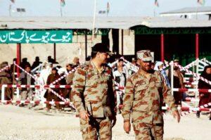 پس از مشاجرۀ لفظی بین محافظین افغان و پاکستانی راه سپین بولدک بسته شده است