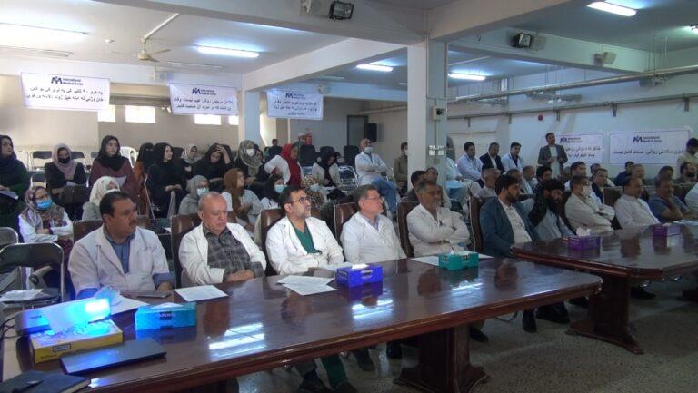 د عامې روغتيا رييس: د بلخ ځيني روغتيايي مرکزونه د درملو له کمښت سره مخ دي
