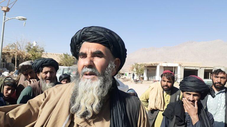 د خاص اروزګان خلک کار او پرمختیايي پروژې غواړي