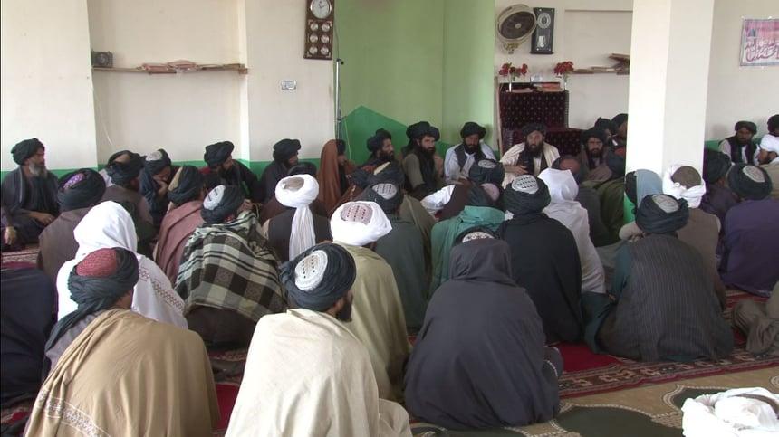 د اروزګان امنیه قوماندان: د محکمې له حکم پرته د خلکو نیول او ځورول منعه دي