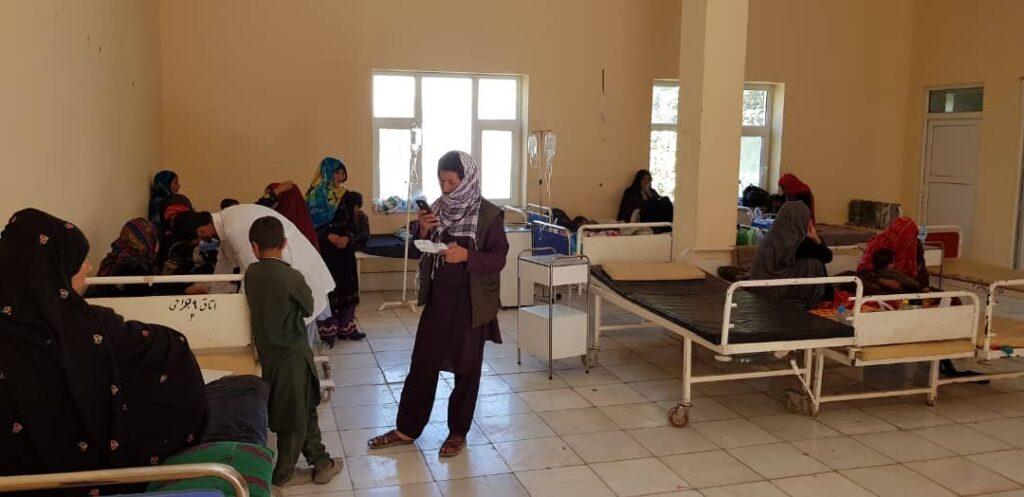 به دلیل افزایش فقر هزاران کودک در بادغیس با سوء تغذیه دچار اند