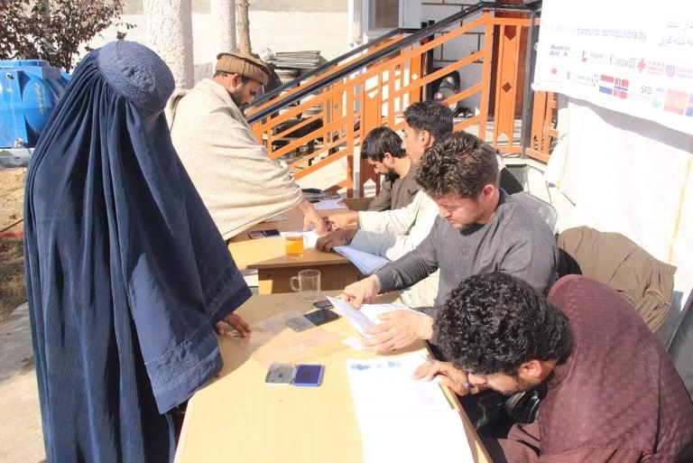 Some vulnerable Kunduz families distributed cash aid