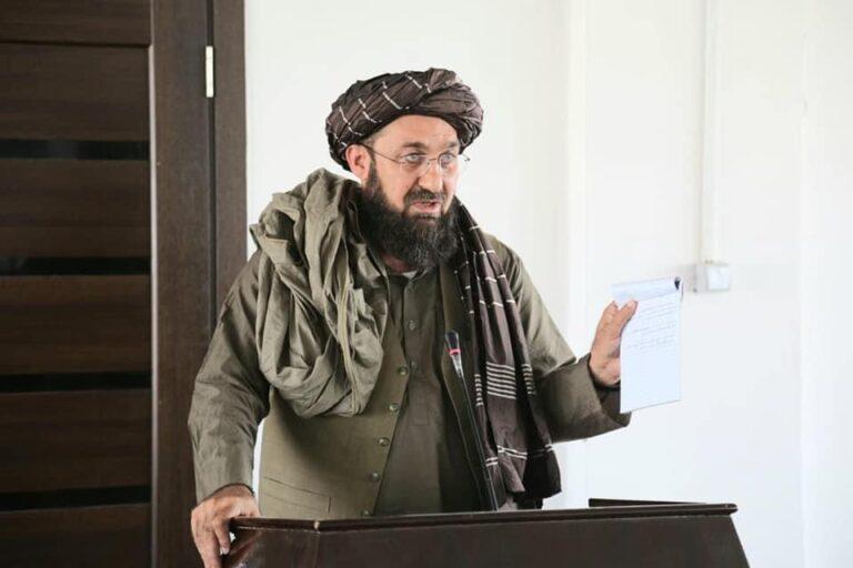 د ټولګټو وزارت د تېر حکومت له خوا منفک شوي ۲۷۰ کارکوونکي بېرته استخدام کړي
