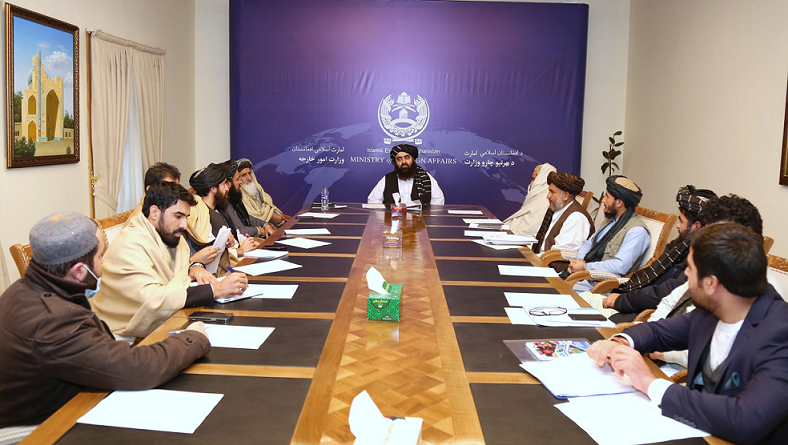 Acting FM Muttaqi in Ashgabat for bilateral talks