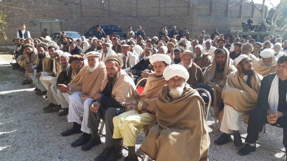 د ننګرهار په دره نور کې د درېیو کورنیو ترمنځ ۴۰ کلنه دښمني پر دوستي بدله شوه