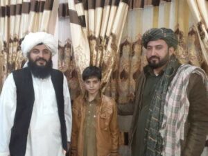 یک کودک در نیمروز از چنگ آدم‌ربایان آزاد شد