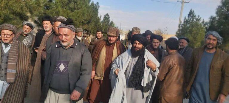 شماری از علما و برزگان مذهبی اهل تشیع سمنگان از حکومت اعلام حمایت کردند