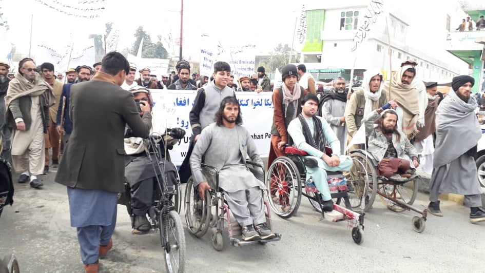 د لغمان معلولين: نړيواله ټولنه دې د افغانستان کنګل شوې پيسې ازادې کړي