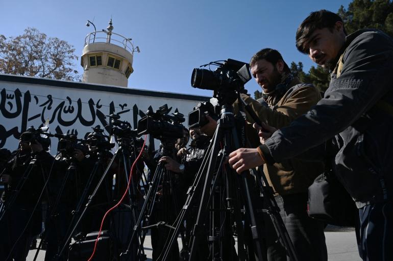 2 Western journalists among 4 freed by Taliban