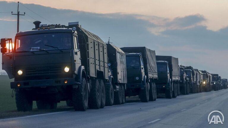 Russian army closes in on Kyiv after rocket blitz on civilian areas