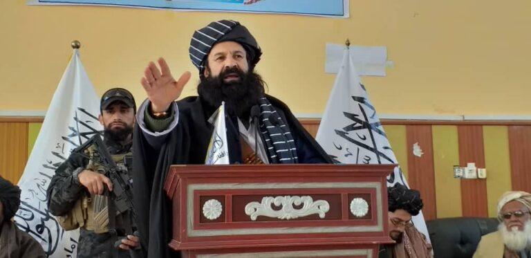 وزیر امور مهاجرین: به مشکلات بیجاشده‌گان غور به زودی رسیده‌گی خواهد شد