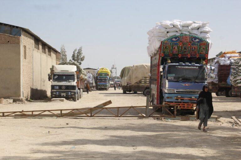 Trade via Spin Boldak-Chaman port declines by 50pc