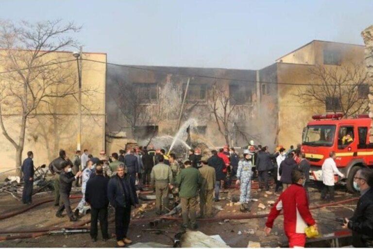 در حادثۀ سقوط یک طیاره جنگی در ایران سه تن کشته شدند