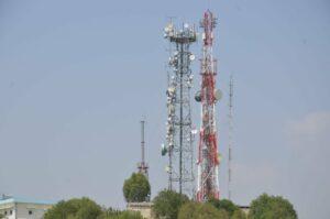Poor mobile phone, internet services fuel public grumbles