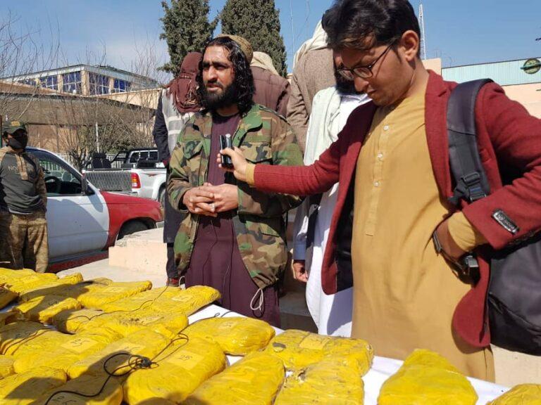 خوست کې لسګونه کيلوګرامه نشه يي توکي نيول شوي