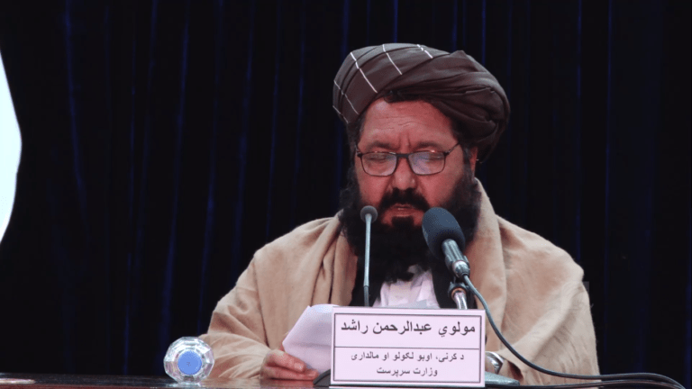 د کرنې وزارت راتلونکی کال پر نږدې پنځه زره جریبه ځمکه باغونه جوړوي