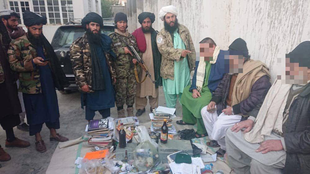 3 illusionists duping people arrested in Herat