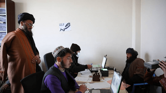 اداره پاسپورت غور از جمع آوری ۴۰ میلیون افغانی عواید خبر میدهد